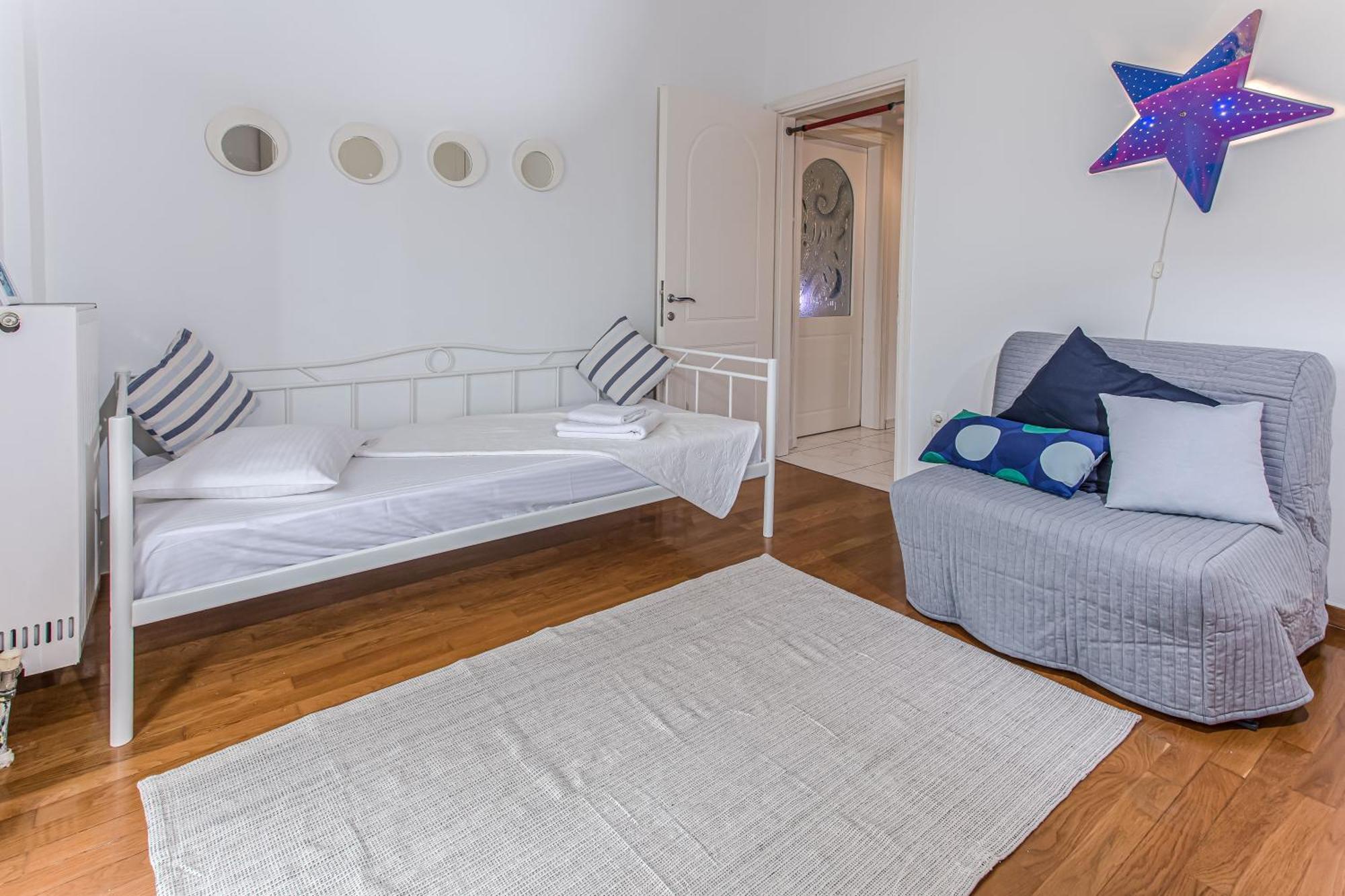 Celestial Garden-Thessaloniki'S Modern, Eclectic Penthouse With An Amazing View And Veranda Exteriör bild